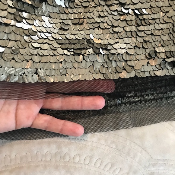 Nordstrom Savvy RAGA Gold sequin top😍 - Picture 5 of 8